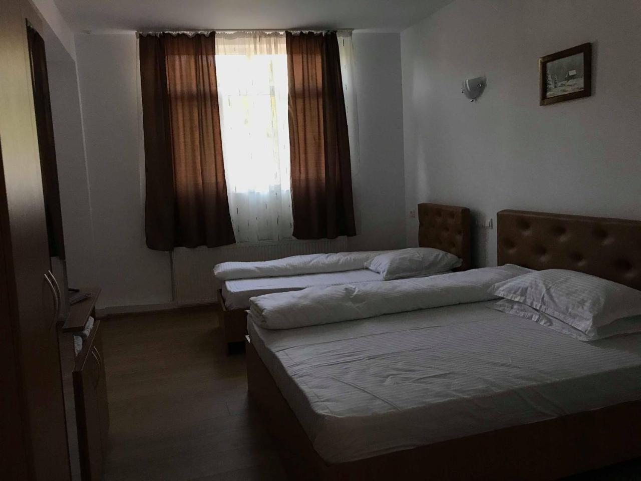 Pensiunea Colt De Rai Săcel Exterior foto
